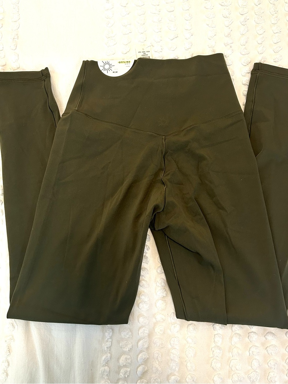 OFFLINE by Arie Real Me High Waisted Crossover Leggings Military Green NWT Sz M - Picture 15 of 15